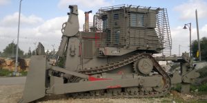 Caterpillar D9 Savas Buldozeri