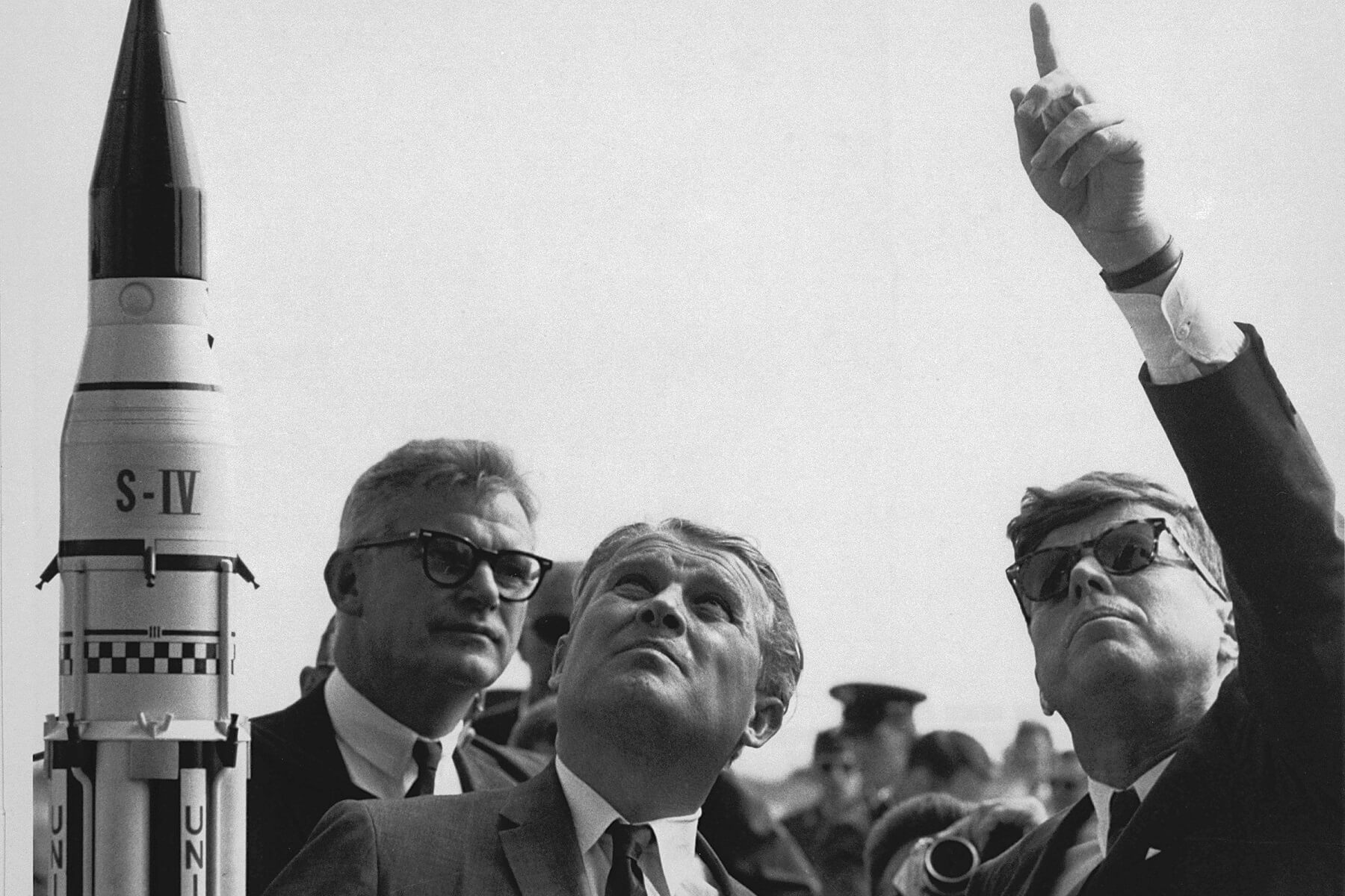 Wernher von Braun Ve John F. Kennedy